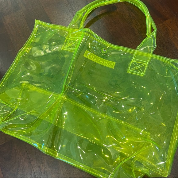 Neon Yellow Transparent Beach tote from SunnyLife - Picture 4 of 6